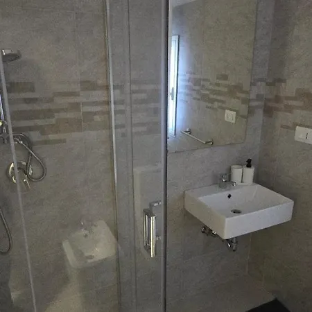 Short Location Paratore Casa Melina 홈스테이