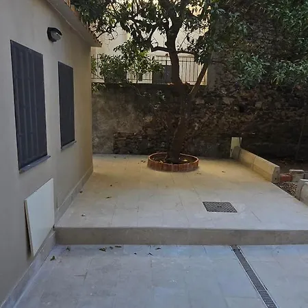 Short Location Paratore Casa Melina 홈스테이 *