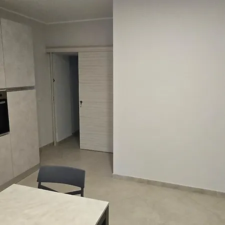 Short Location Paratore Casa Melina 홈스테이 카타니아